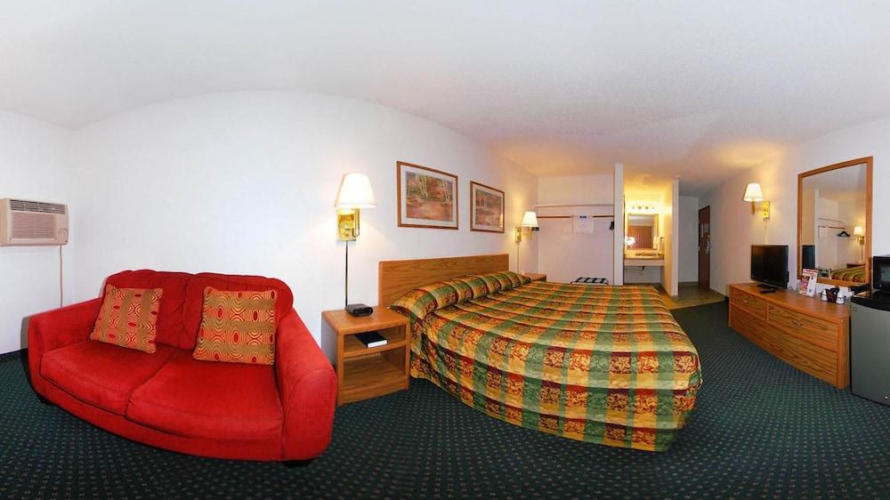 Super 8 By Wyndham Grand Island Ξενοδοχείο Εξωτερικό φωτογραφία