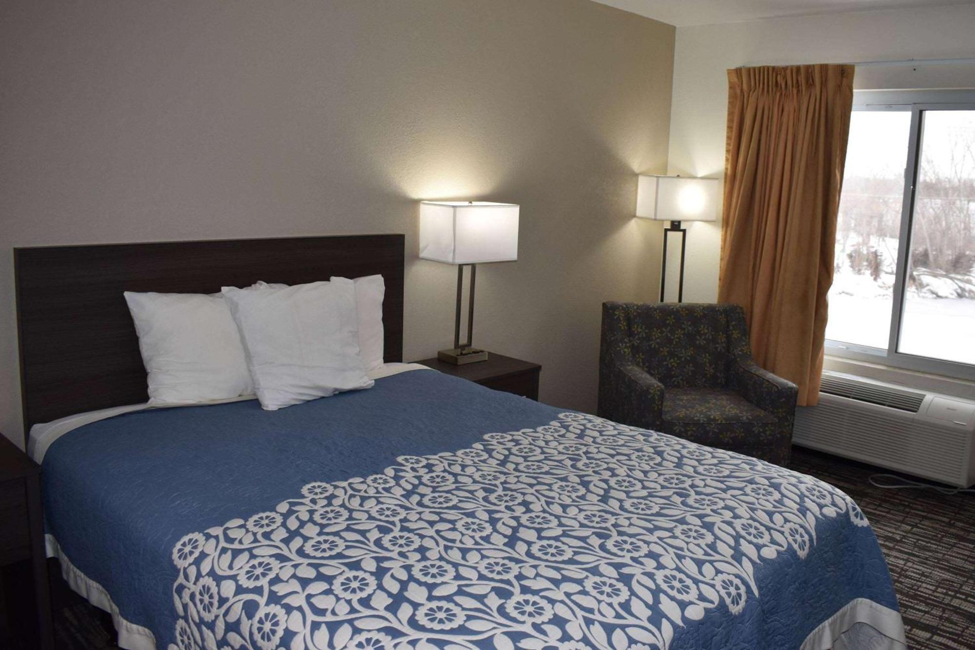 Super 8 By Wyndham Grand Island Ξενοδοχείο Εξωτερικό φωτογραφία