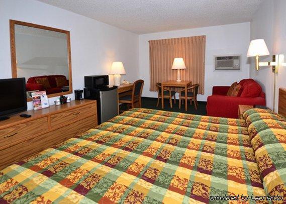 Super 8 By Wyndham Grand Island Ξενοδοχείο Εξωτερικό φωτογραφία